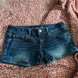 American Eagle Short Shorts